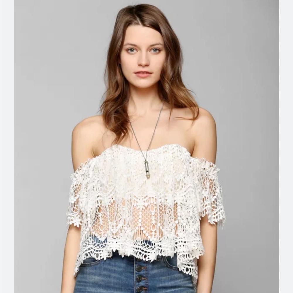 BNWOT Stone Cold Fox white lace bandeau top
